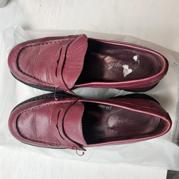 Free People Lyra Lug Sole Loafers in Burgundy - Picture 1 of 7